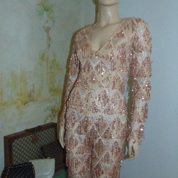Pretty Little Thing Sequin Jumpsuit Champagne Mesh V-Neck sz 2 New Years - Picture 3 of 11